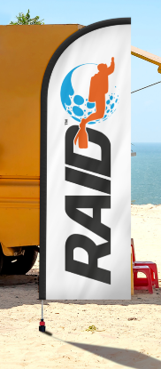 RAID beach vlag